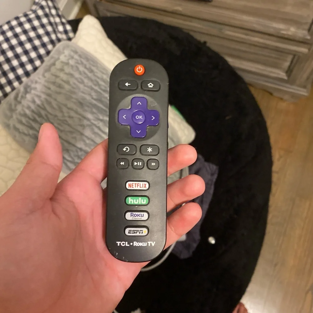 TCL Roku TV - Sleek Black Design